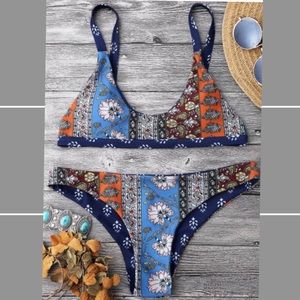 SOLD BNWT Zaful Bohemian Reversible Bikini. Size S